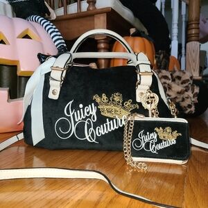 Juicy Couture Bag & Wallet Set 🤍